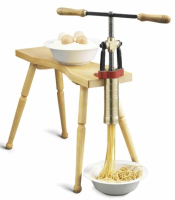 Bottene PMB0001 Manual Pasta Extruder / holds 480g pasta dough